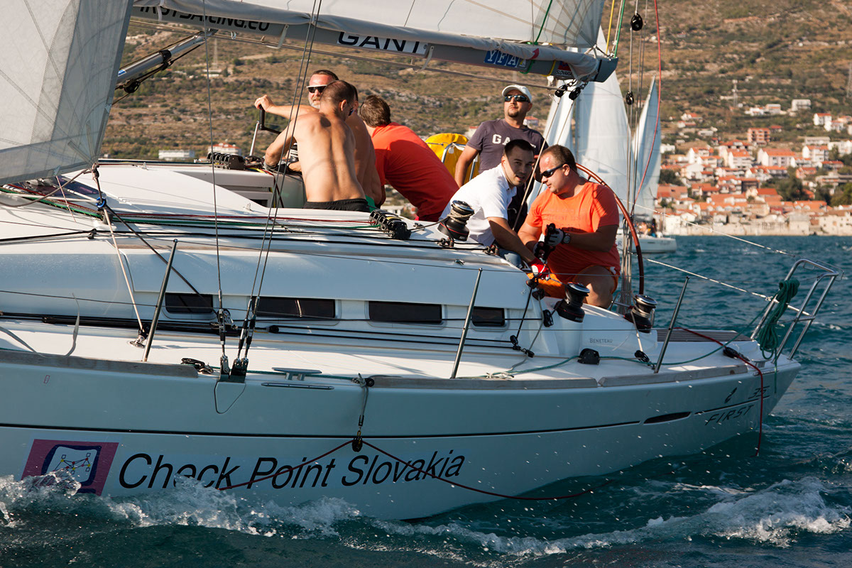 It regatta 2012 6858