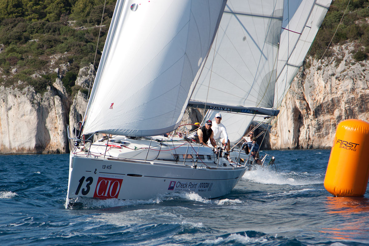 It regatta 2012 7159