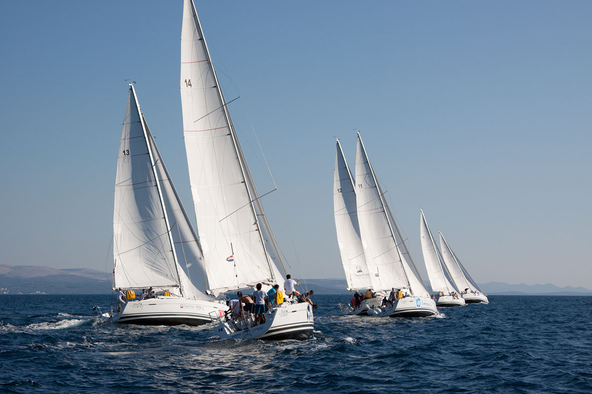 It regatta 2012 7280